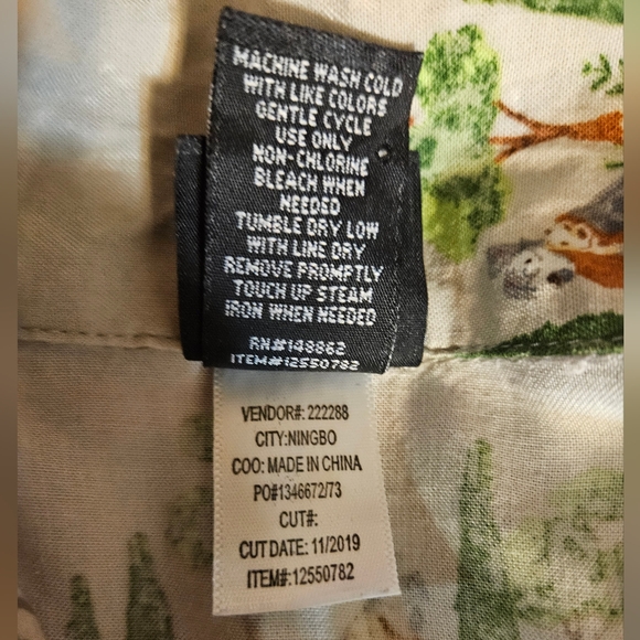 Disney Lady & The Tramp Classic Timeless Movie Whimsical Button Blouse XL - Picture 7 of 11